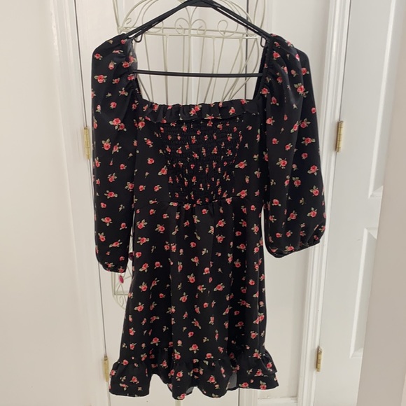 NWT! Forever 21 Satin Rose Corset Style Puff Sleeve Mini Dress - Picture 8 of 11